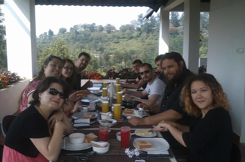 Gruenberg Tea Plantation Haus Bed & Breakfast Munnar Bagian luar foto