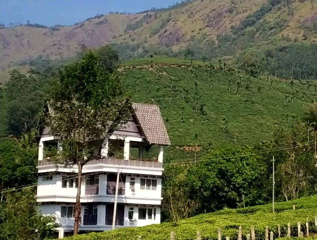 Gruenberg Tea Plantation Haus Bed & Breakfast Munnar Bagian luar foto